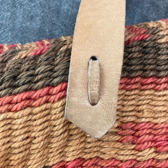 Vintage woven sisal market tote bucket bag. Jute, raffia - Picture 5 of 12